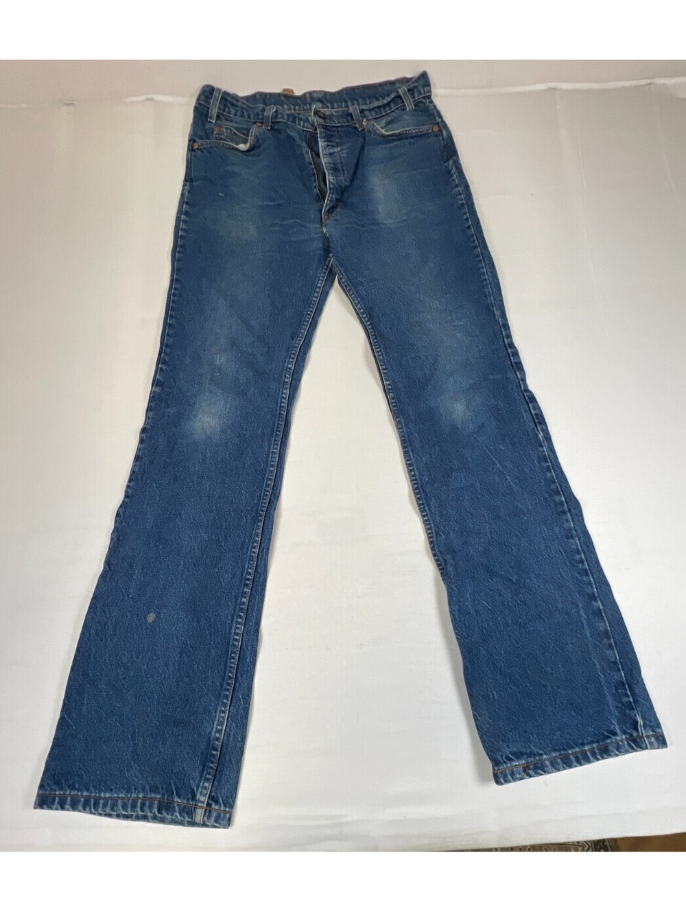 Vintage Levi's 517 Mens 35x35 Blue Denim Boot Cut Distressed Jeans